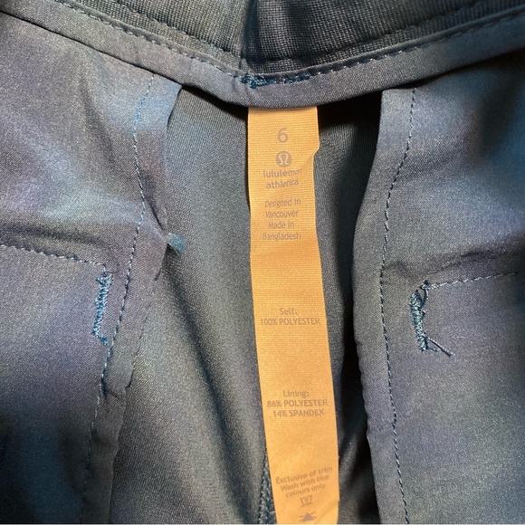 Lululemon - NWT Blue Shorts - Picture 3 of 9